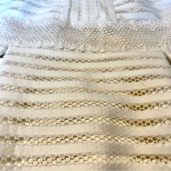 Beautiful Cream Dress Francesca's Size Large Sleeveless V neck - Picture 13 of 15